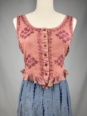 Earthbound Trading Co Pink Embroidered Crop Tank Size M Boho